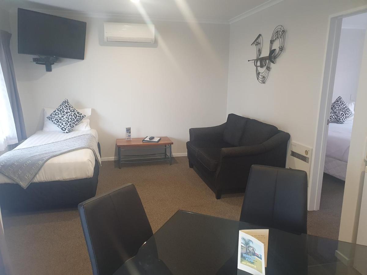 Asure Albert Park Motor Lodge Te Awamutu Dış mekan fotoğraf